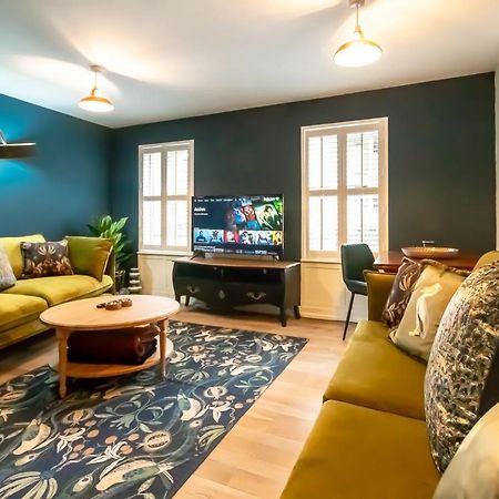Charles St Chester City Townhouse By Rework Accommodation Extérieur photo