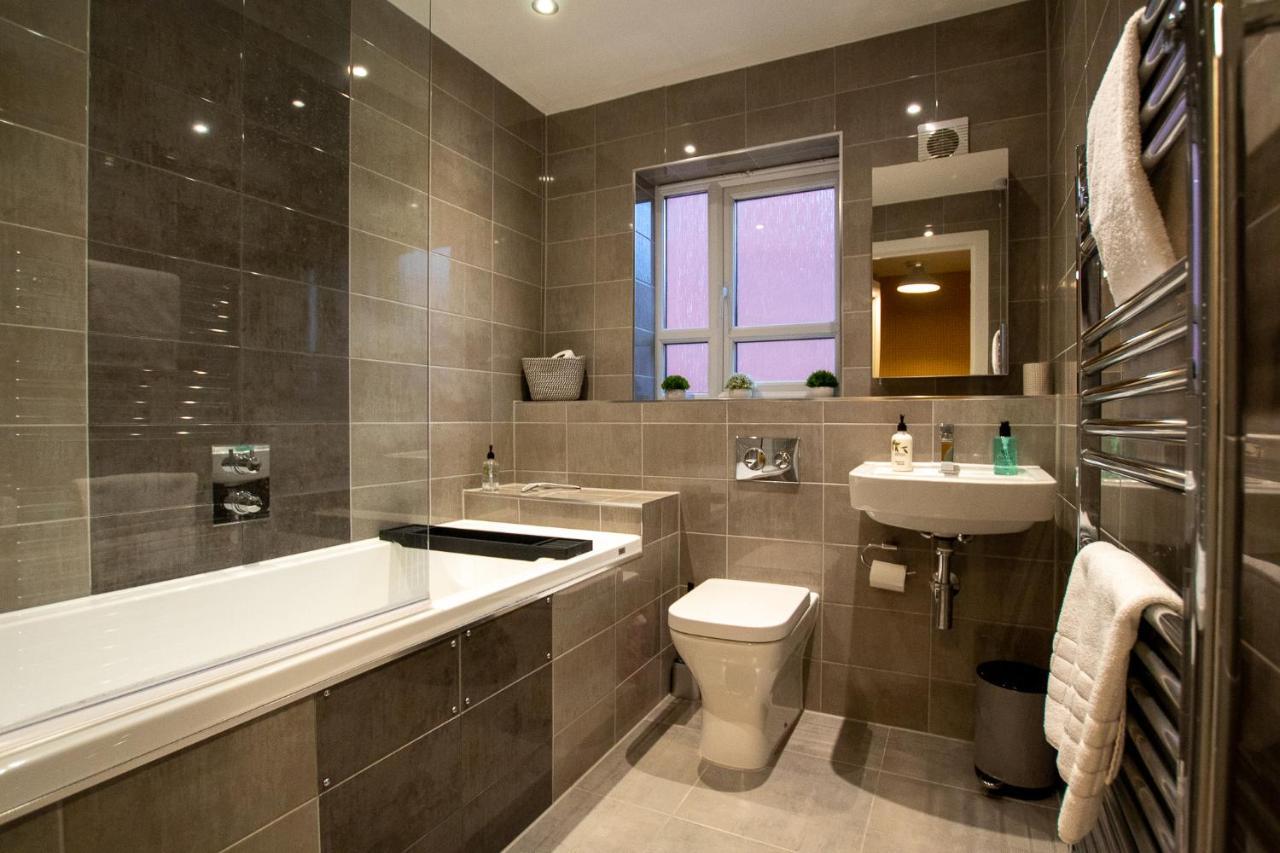 Charles St Chester City Townhouse By Rework Accommodation Extérieur photo