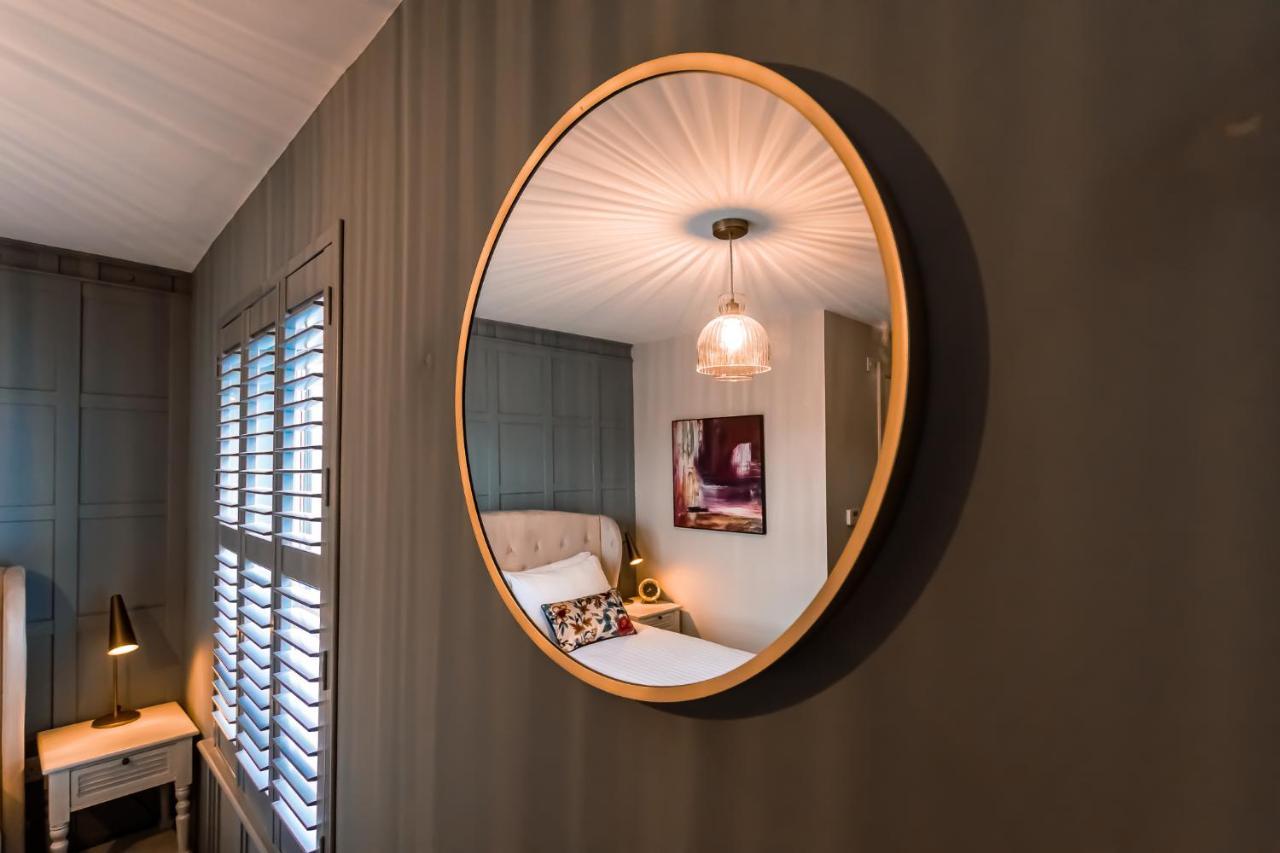 Charles St Chester City Townhouse By Rework Accommodation Extérieur photo
