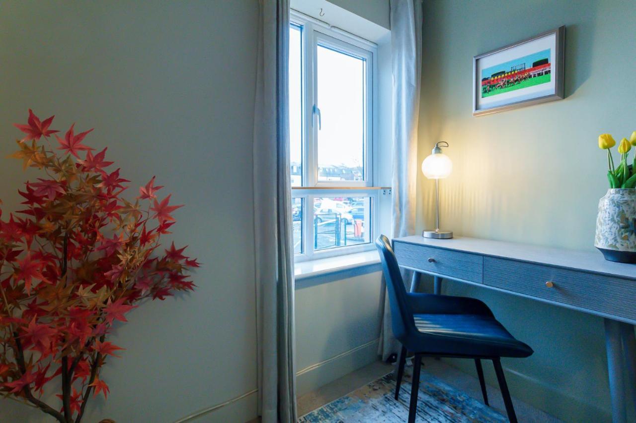 Charles St Chester City Townhouse By Rework Accommodation Extérieur photo